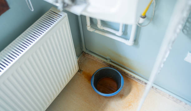 Best 24/7 water damage repair  in Derby, KS